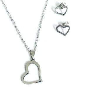 Lovely heart necklace set